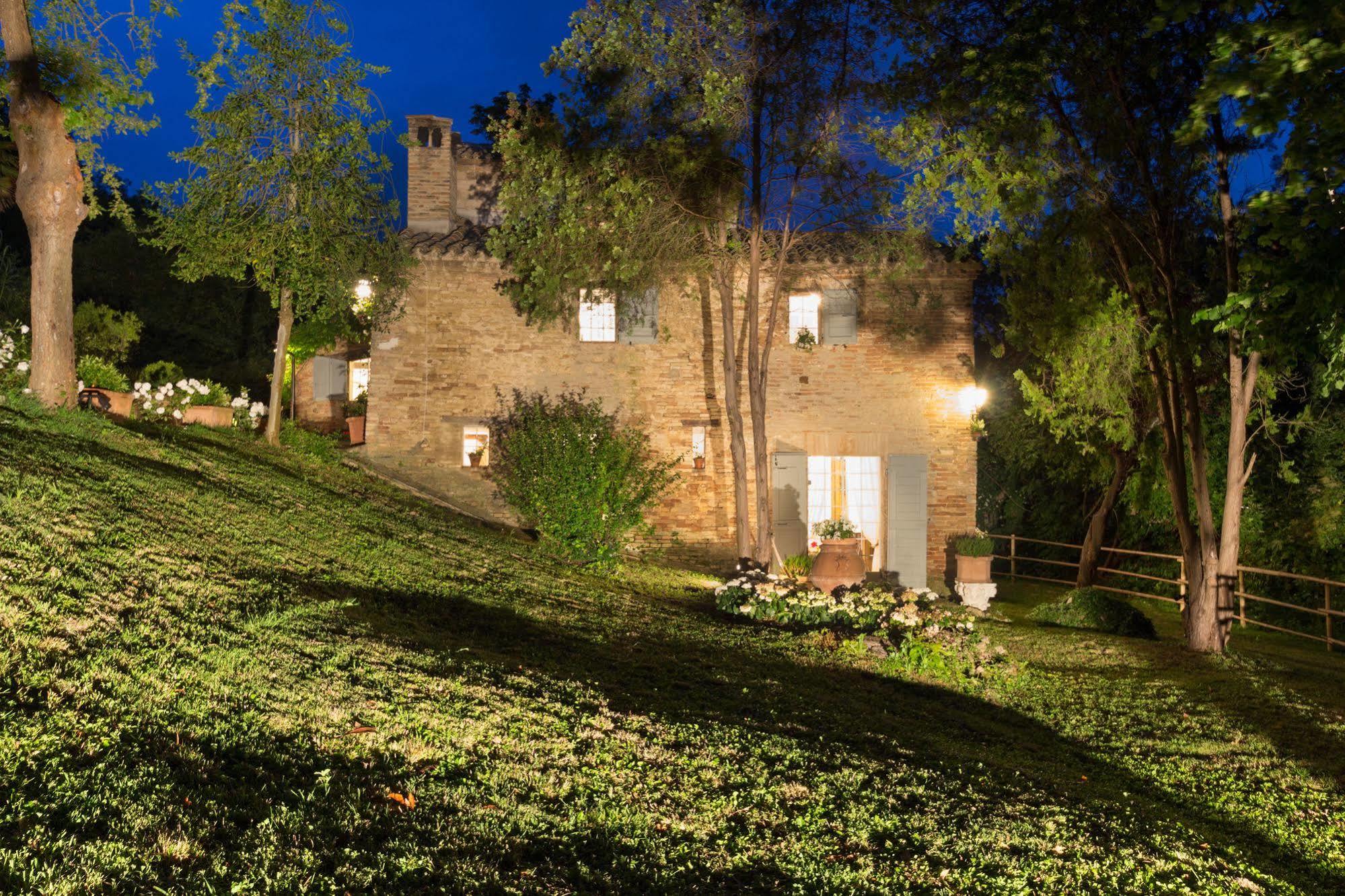 B&B La Residenza Del Poeta Montesicuro Exteriér fotografie