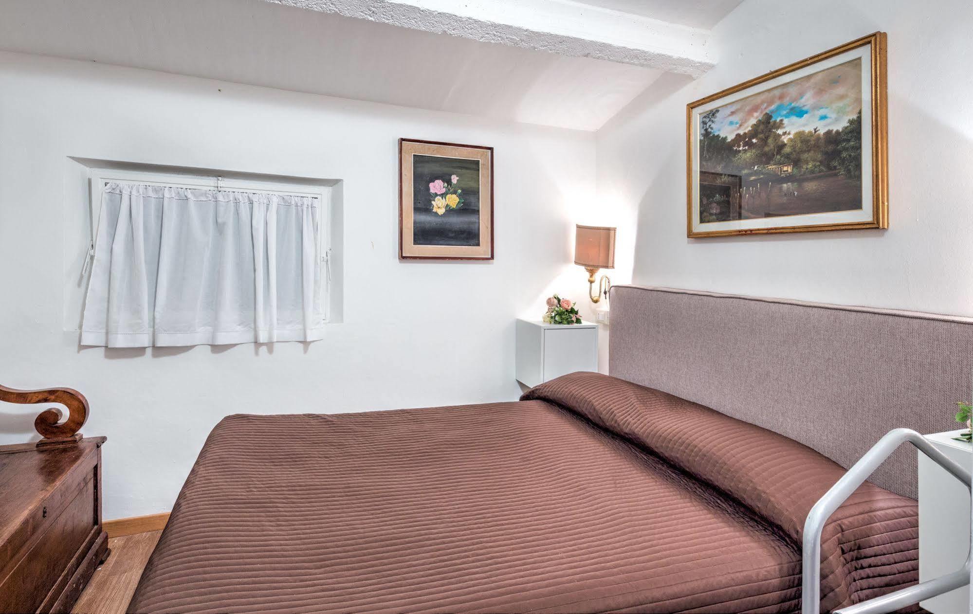 B&B La Residenza Del Poeta Montesicuro Exteriér fotografie